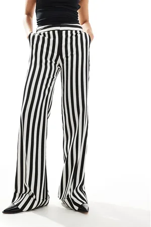 MANGO Pantalones negros y blancos a rayas de pernera recta de