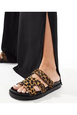 Steve Madden Sandalias con estampado de leopardo y correa de cuero Missile de