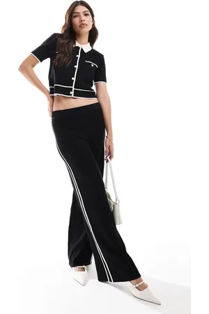MANGO Pantalones negros de pernera recta con rayas laterales de punto de (parte de un conjunto)