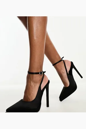 Simmi London Zapatos de salón negros con tacón y plataforma de satén Landen de SIMMI London Wide Fit