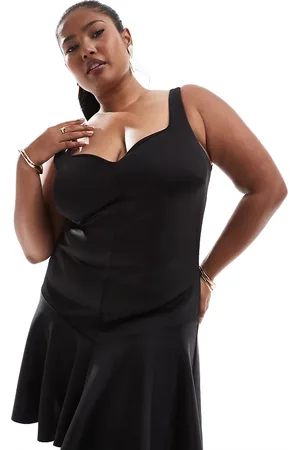 ASOS Vestido corto estructurado con escote corazón y bajo con sobrefalda de ASOS DESIGN Curve