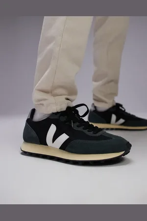 Veja Zapatillas de deporte negras, blancas y grises de Alveomesh y ante Rio Branco de