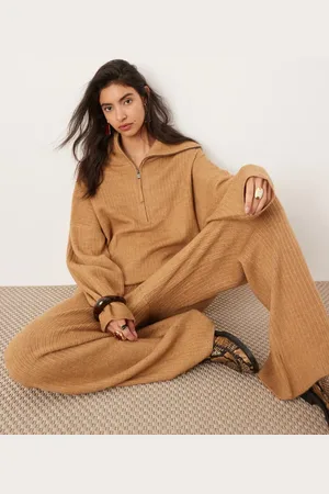 ASOS Jersey color extragrande con media cremallera y solapas de canalé de (parte de un conjunto)-Beis neutro