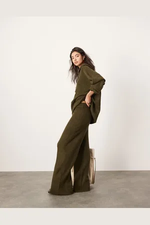 ASOS Pantalones caquis de pernera ancha de canalé de (parte de un conjunto)-Gris