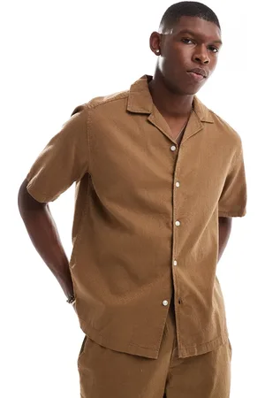Only & Sons Camisa marrón chocolate con cuello de solapas y textura gofrada de (parte de un conjunto)