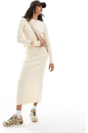 ASOS Vestido largo color con cuello redondo de punto acanalado de -Blanco