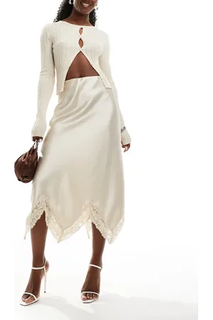 Miss Selfridge Falda larga color de satén con ribete de -Blanco