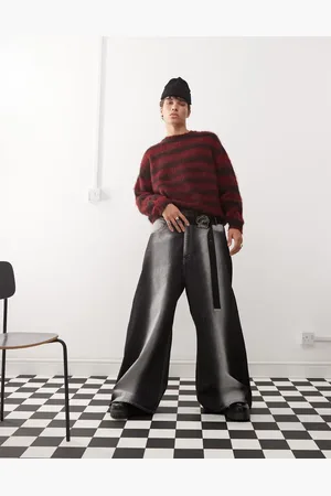 Cheap Monday Vaqueros de pernera muy ancha con lavado negro y efecto espray desgastado Rad de