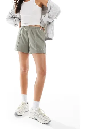 Nike Pantalones cortos grises French Terry de