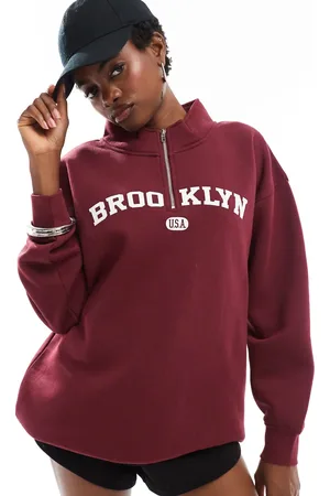 Daisy Street Sudadera con estampado gráfico grande de estilo universitario y cremallera corta de -Rojo