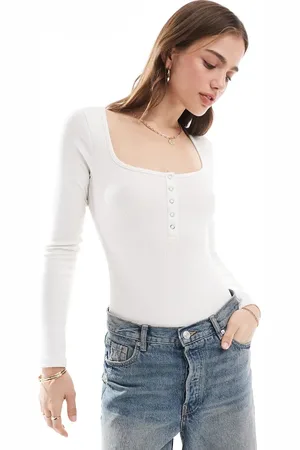 Miss Selfridge Body blanco de manga larga con cuello panadero ancho y botones de presión de