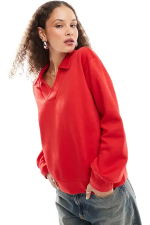 Noisy May Polo rojo extragrande con cuello abierto de