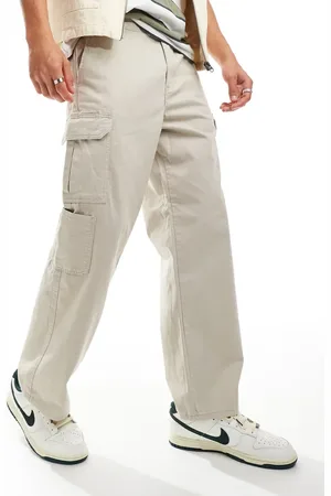 New Look Pantalones cargo color holgados de -Beis neutro