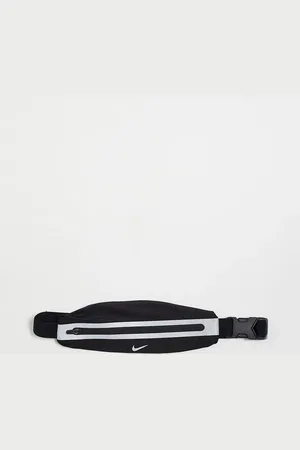 Nike Riñonera negra estrecha 3.0 de -Negro