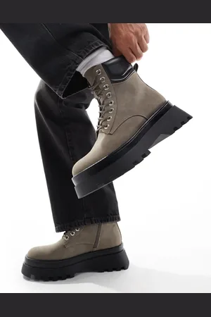 ASOS Botas grises de estilo worker con cordones y suela gruesa de