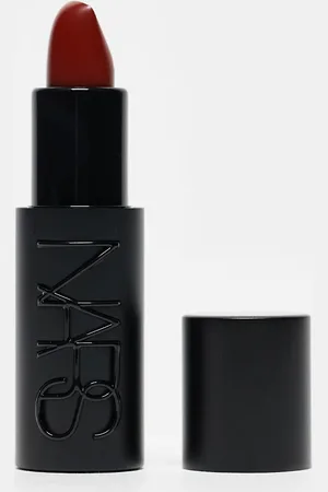 NARS Pintalabios Explicit de : Tono -Marrón