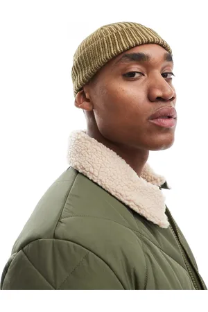 ASOS Gorro con diseño en contraste de canalé de