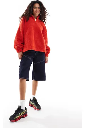 COLLUSION Sudadera roja extragrande con cuello alzado y cremallera de borreguito de