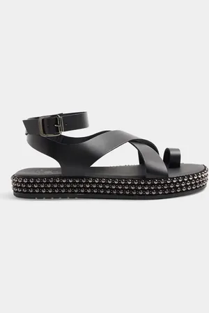 River Island Sandalias negras con hebilla y detalle de tachuelas de