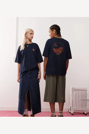 Timberland Camiseta extragrande con estampado lineal de montaña exclusiva en ASOS de