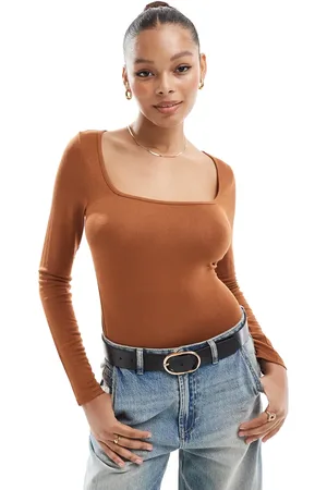 ASOS Top tostado de manga larga con cuello ancho de punto fino de -Multicolor