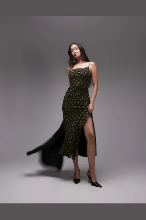 Topshop Vestido lencero con estampado floral vintage y volantes de