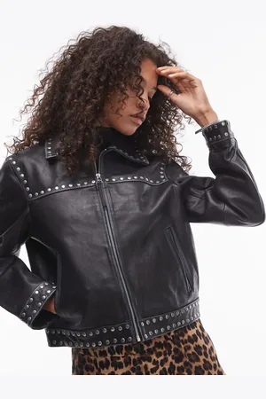 MANGO Chaqueta negra de cuero con tachuelas de