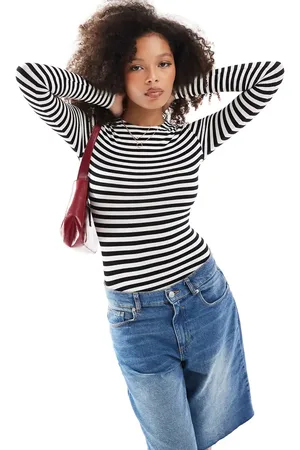Miss Selfridge Body a monocromáticas de manga larga con cuello redondo de -Multicolor