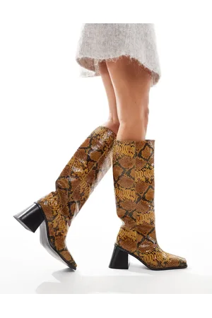 ASOS Botas por la rodilla sin cierres con estampado de serpiente y tacón acampanado de cuero Connect de -Negro