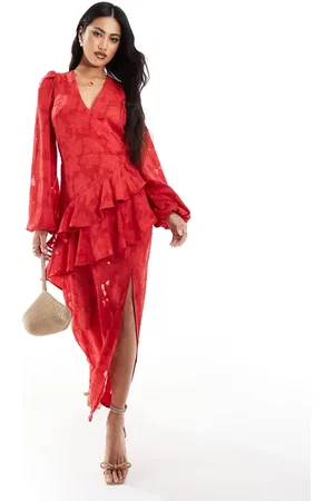 In The Style Vestido largo cruzado con volantes asimétricos de jacquard de x Perrie Sian