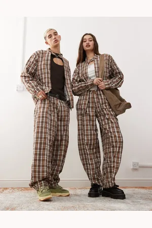 Reclaimed Pantalones unisex a cuadros de pernera barrel de (parte de un conjunto)-Multicolor