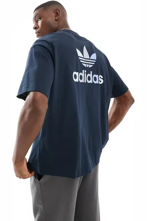 adidas Camiseta de estilo baloncesto de