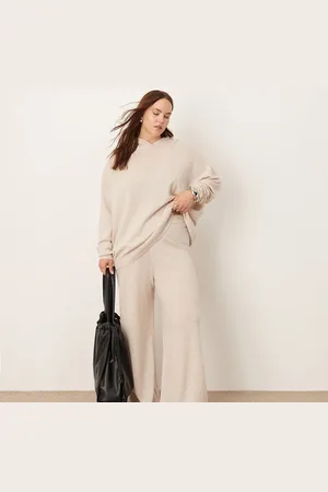 ASOS Pantalones color de pernera ancha de punto de mezcla de cachemir premium de Curve (parte de un conjunto)-Blanco