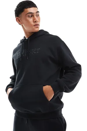 Hollister Sudadera negra técnica con capucha y logo universitario de (parte de un conjunto)-Negro