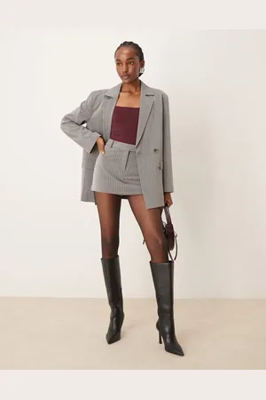 Miss Selfridge Minifalda pantalón de sastre muy corta gris con raya diplomática de (parte de un conjunto)