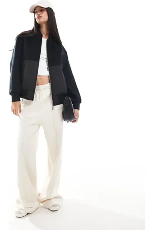 Armani Exchange Chaqueta bomber negra de