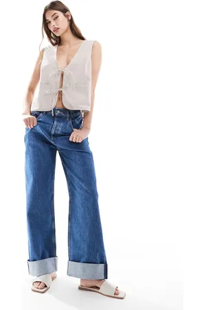 ASOS Vaqueros de corte suelto con dobladillos anchos de