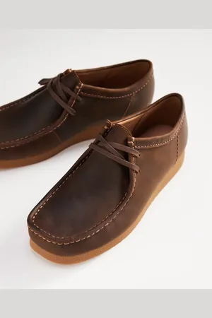 Clarks Zapatos Wallabee marrones EVO de Clarks
