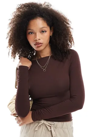 Miss Selfridge Top de manga larga con cuello barco de