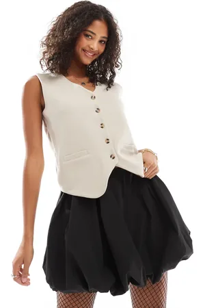 ONLY Minifalda negra con bajo abombado de