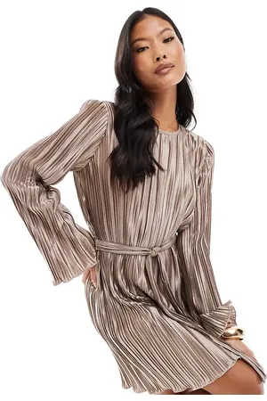 VERO MODA Vestido corto dorado plisado con lazada en la cintura de