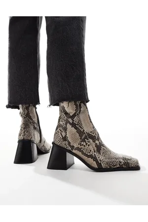 ASOS Botas beis de tacón de altura media con diseño de serpiente de cuero Ria de -Multicolor