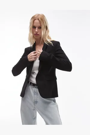 MANGO Americana negra de corte slim de