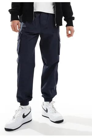 New Look Pantalones cargo con bajos ajustados de tejido antidesgarros de