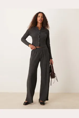 Miss Selfridge Pantalones de pernera ancha de canalé cepillado de -Gris