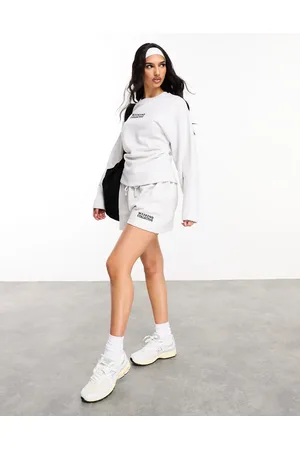 ASOS Joggers cortos gris jaspeado con cinturilla doble y logo de Weekend Collective