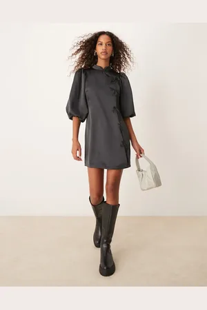 Glamorous Vestido corto negro de manga corta abullonada con detalle de lazadas laterales de -Gris