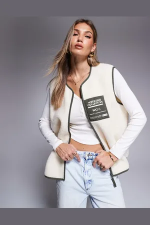 ASOS Chaleco color crema y caqui de borreguito con bolsillo de nailon de Weekend Collective-Multicolor