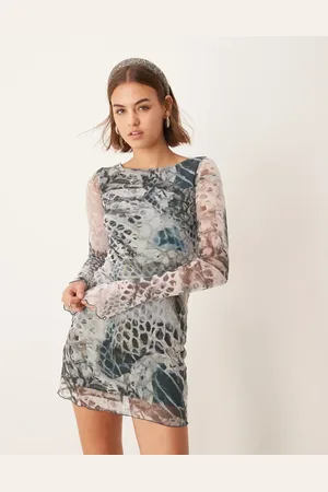 New Look Vestido corto de manga larga con estampado de serpiente de malla de
