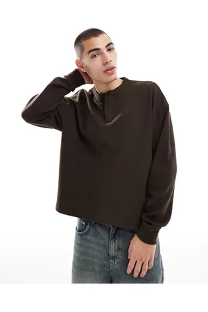 ASOS Camiseta marrón de manga larga y corte cuadrado extragrande con cuello panadero de punto gofrado de